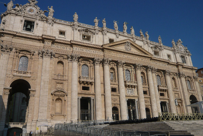 FOTO della BASILICA di SAN PIETRO